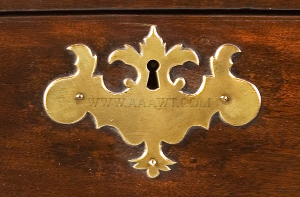 Chest, Chippendale, Oxbow Shape, Blocked Ends
New England
Circa 1770, lock detail